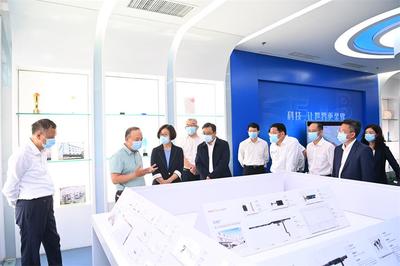 贛州市黨政考察團廈門行 聚焦智能家居產品研發，共謀產業合作新機遇
